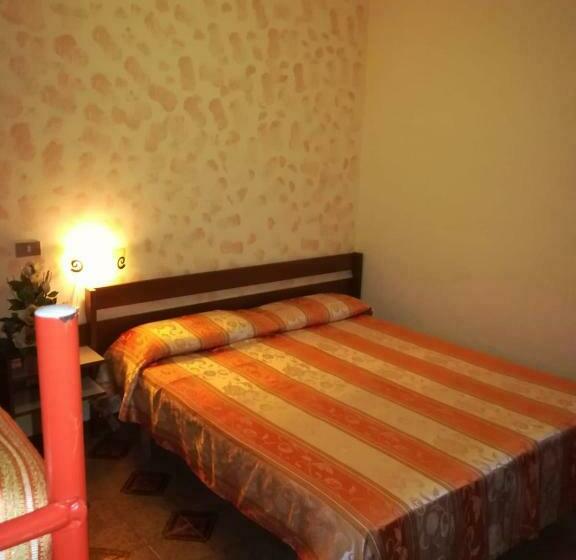 غرفة قياسية رباعية, La Valle Del Mingardo