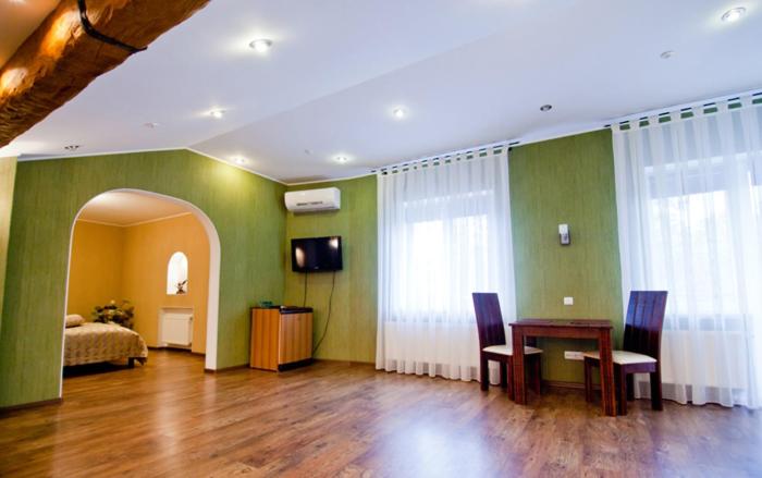 패밀리 스위트, отель соборный