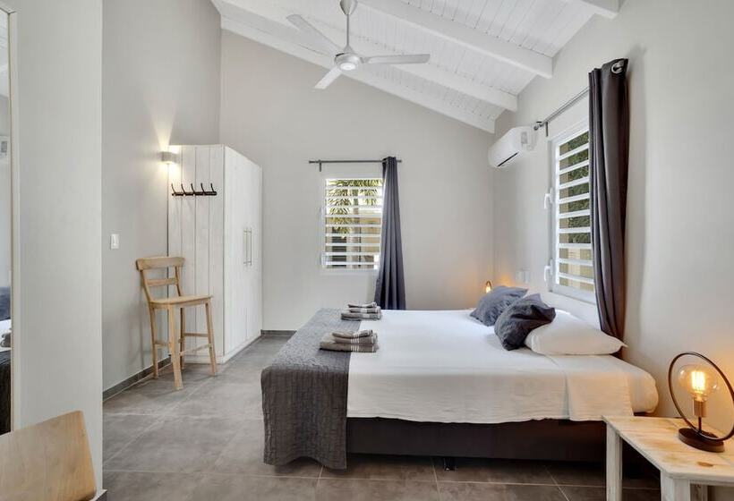 آپارتمان 1 خوابه, All Seasons Apartments