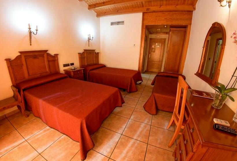 Quarto Triplo Estandar, Alfonso Viii