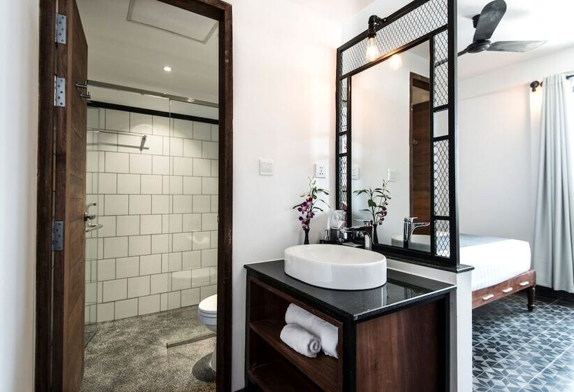 Президентский Люкс, Aquarius Hotel And Urban Resort