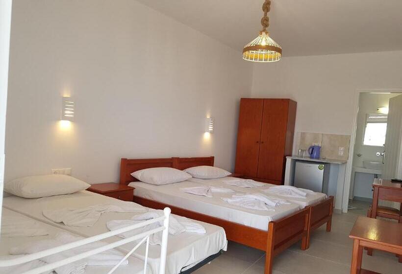 带海景标准四人间, Atlantida