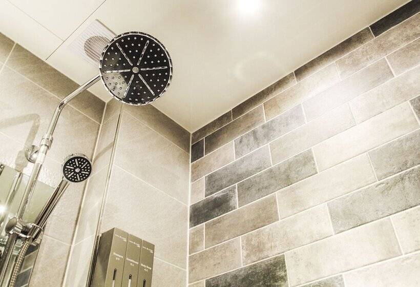 חדר סטנדרט, Gangnam Blanc