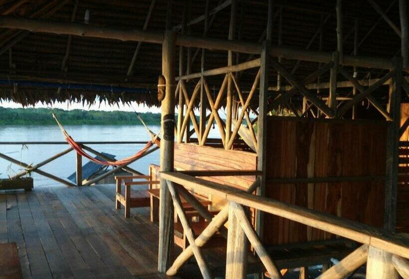 غرفة قياسية, Cabaña Flotante Kurupira