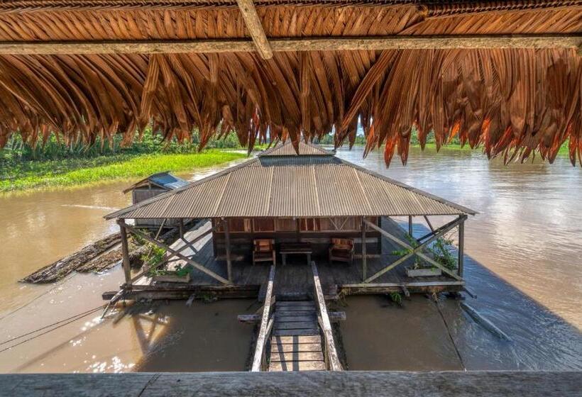 جناح مطل على البحيرة, Cabaña Flotante Kurupira