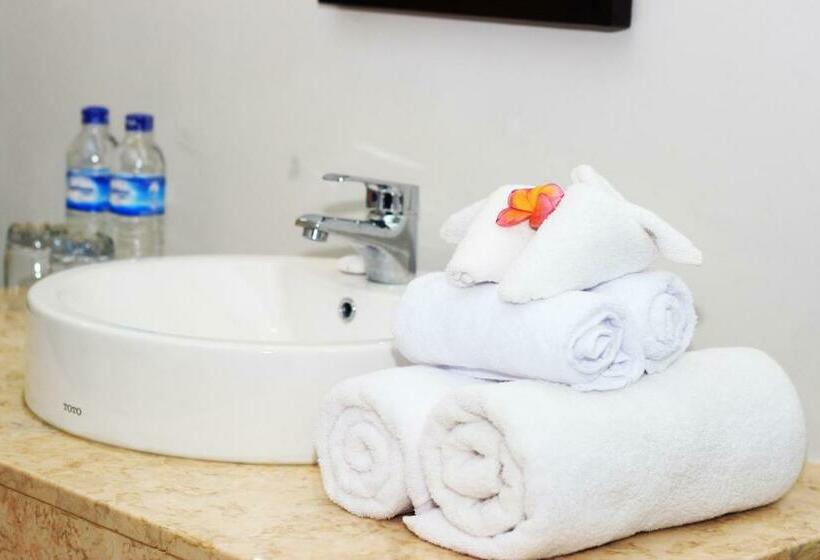 اتاق لوکس, Gatra Ubud Inn