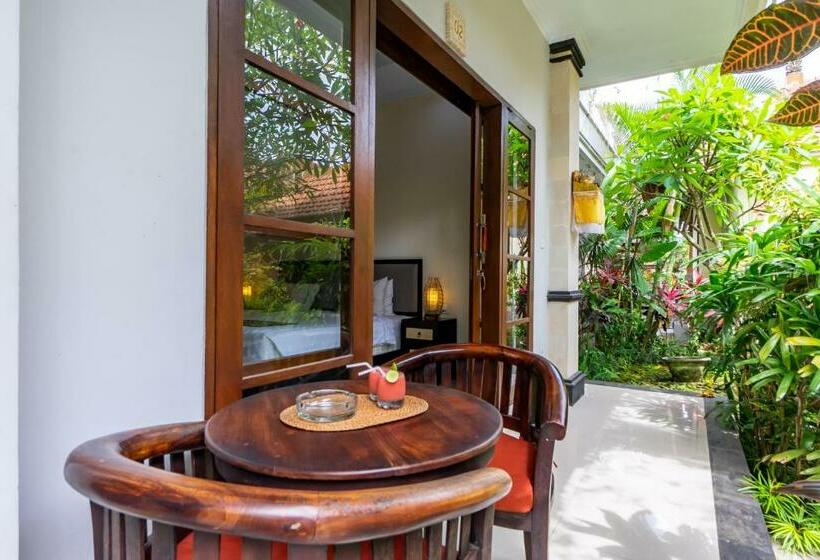 اتاق لوکس, Gatra Ubud Inn