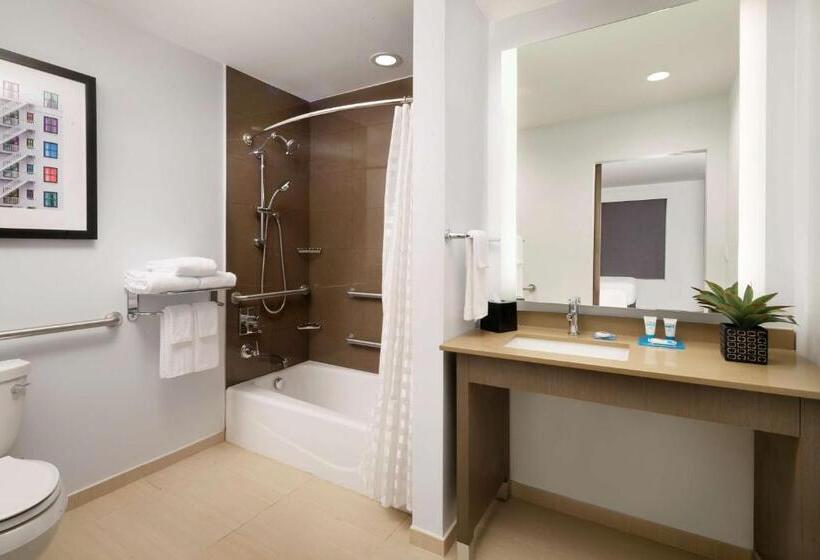 جناح لذوى الاحتياجات الخاصة, Hyatt House Dallas/frisco