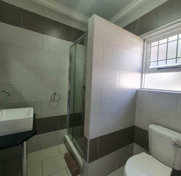 Pokój Standard, Langholm