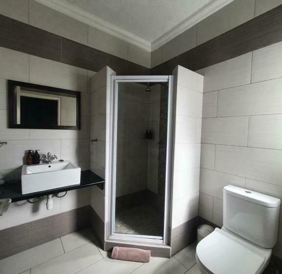 Pokój Standard, Langholm