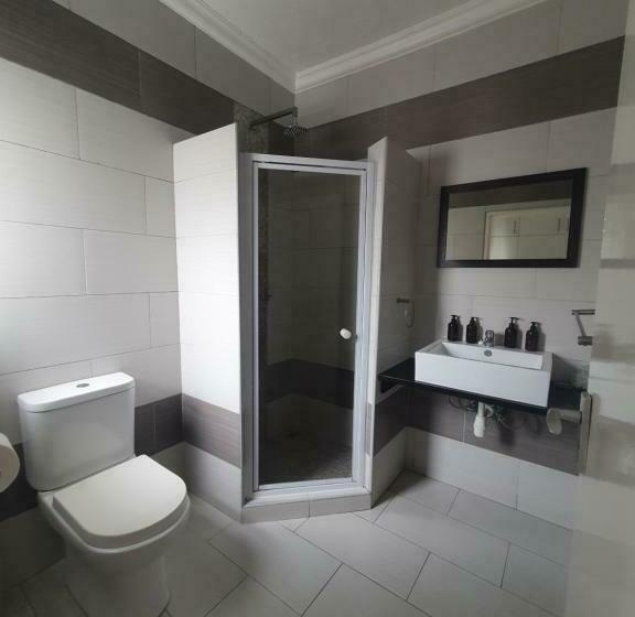 Pokój Standard, Langholm