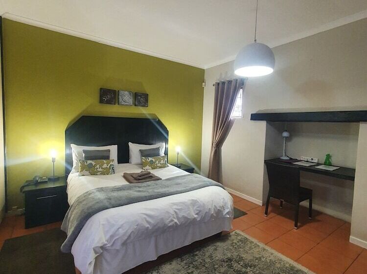 Pokój Deluxe, Langholm