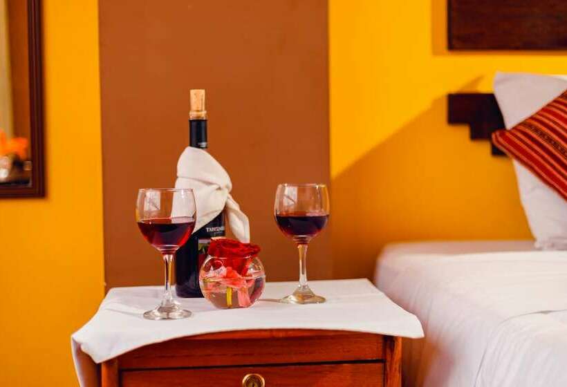 Camera Tripla Standard, Principe Iii