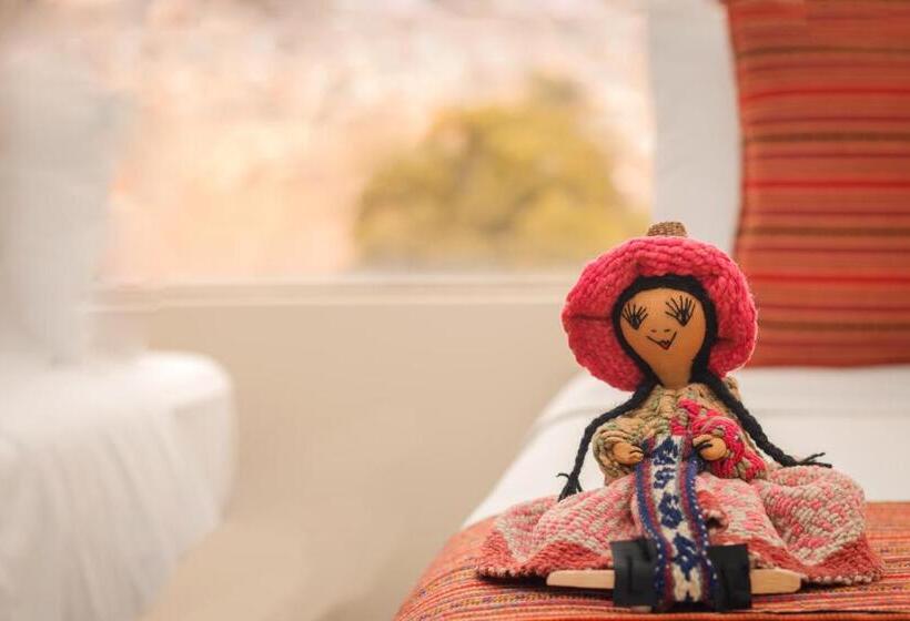 Camera Deluxe, Principe Iii