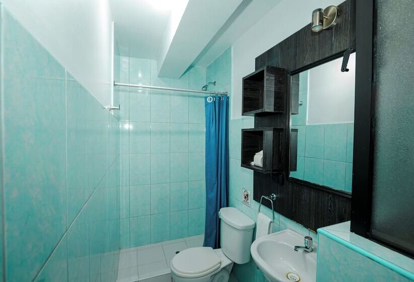 Camera Tripla Standard, Principe Iii