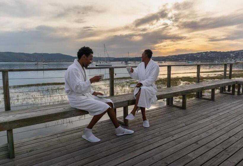 带大床的标准间, The Lofts Boutique