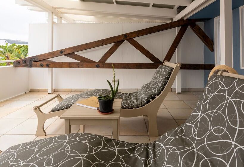 Номер Deluxe, The Lofts Boutique