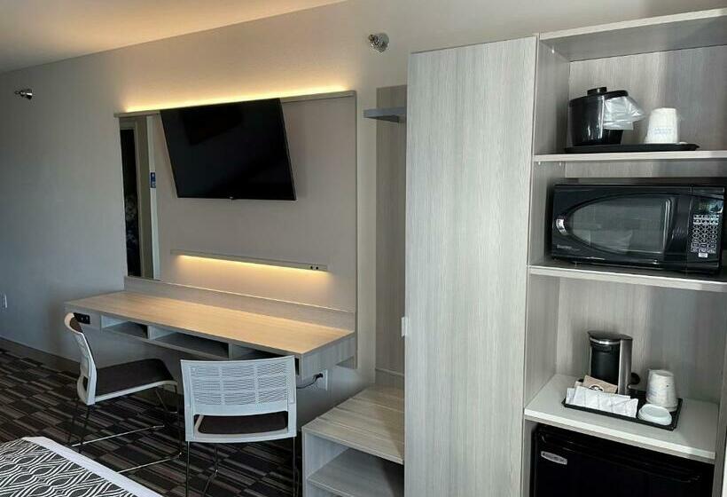 스탠다드 룸, Coratel Inn & Suites By Jasper Rochester