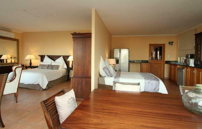 スイート, Kingston Place Guesthouse