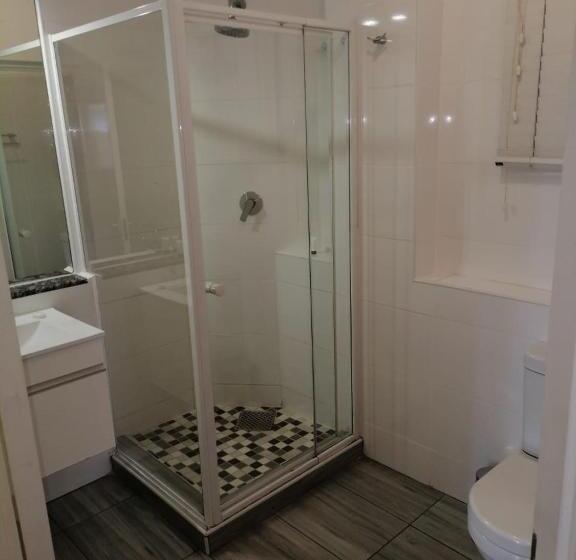 חדר אקזקיוטיב, Airport Inn And Suites