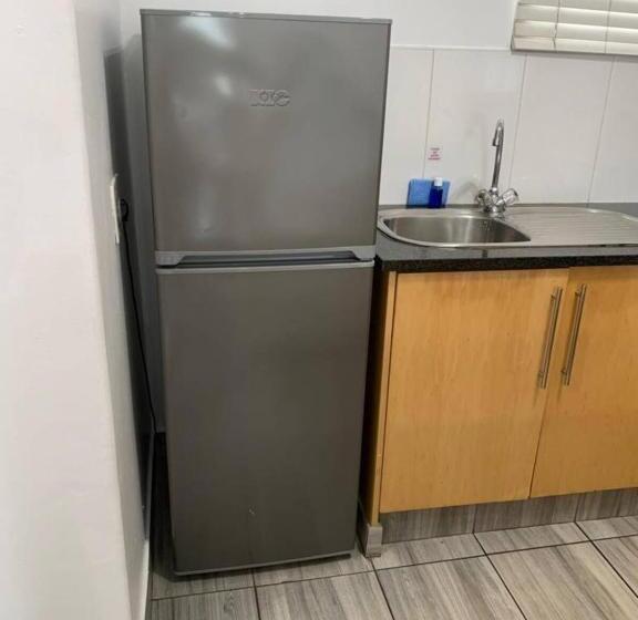 Номер Executive, Airport Inn And Suites