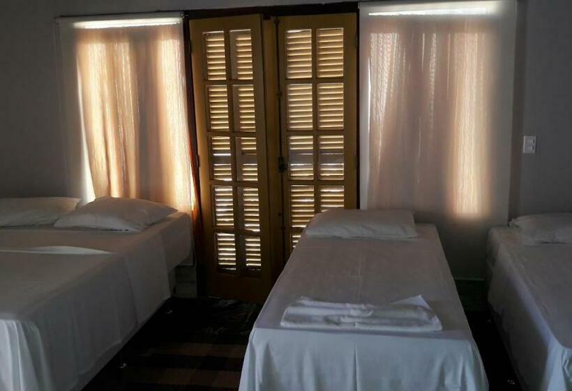 اتاق خانوادگی, Casa Das Orquideas