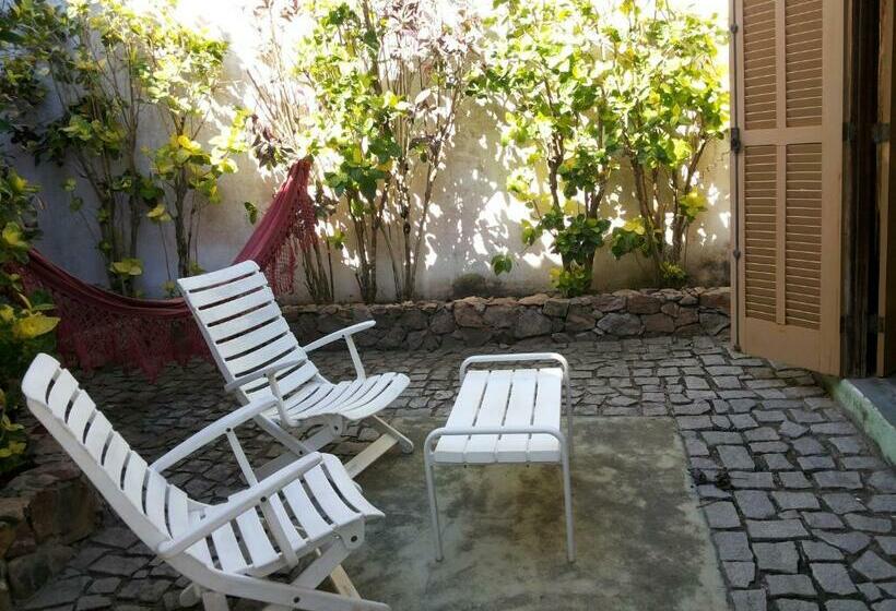 اتاق خانوادگی, Casa Das Orquideas