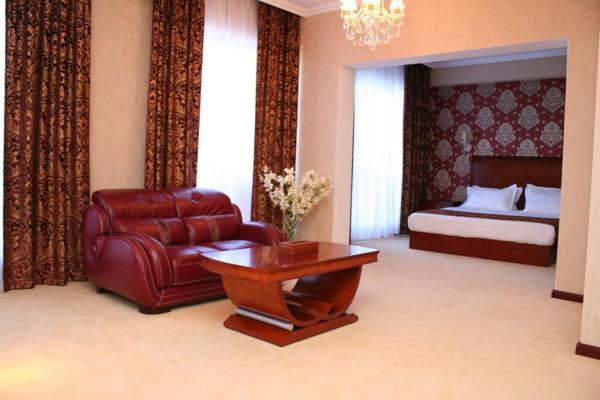 سوییت سوپریور, Abai Inn   Nursaya