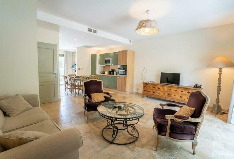 ویلای 1 خوابه, Adonis La Redorte By Olydea