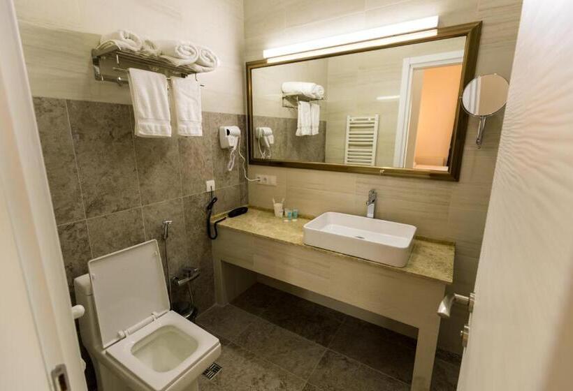 سوییت, Alliance