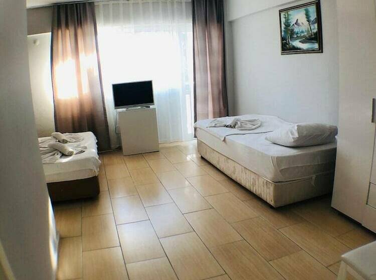 غرفة عائلية, Altinyaz