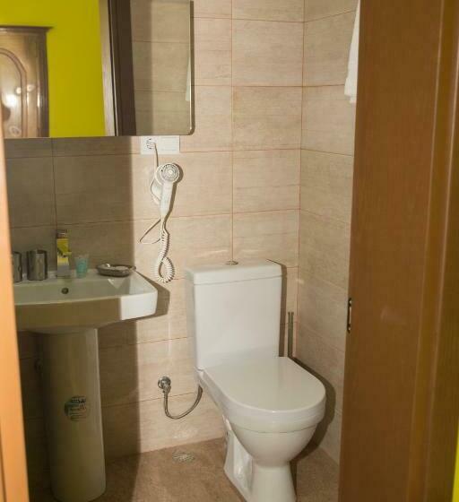 اتاق استاندارد, Black Sea House