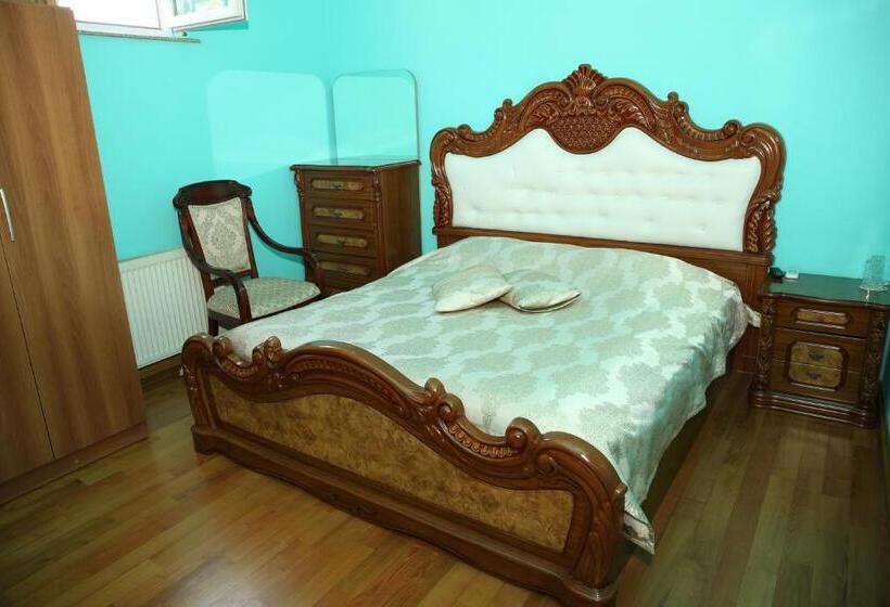 اتاق استاندارد, Black Sea House