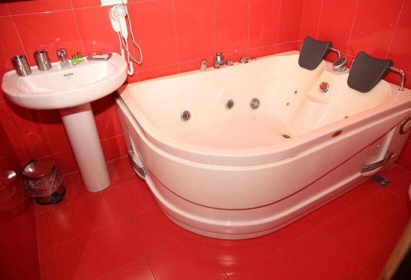 اتاق استاندارد, Black Sea House