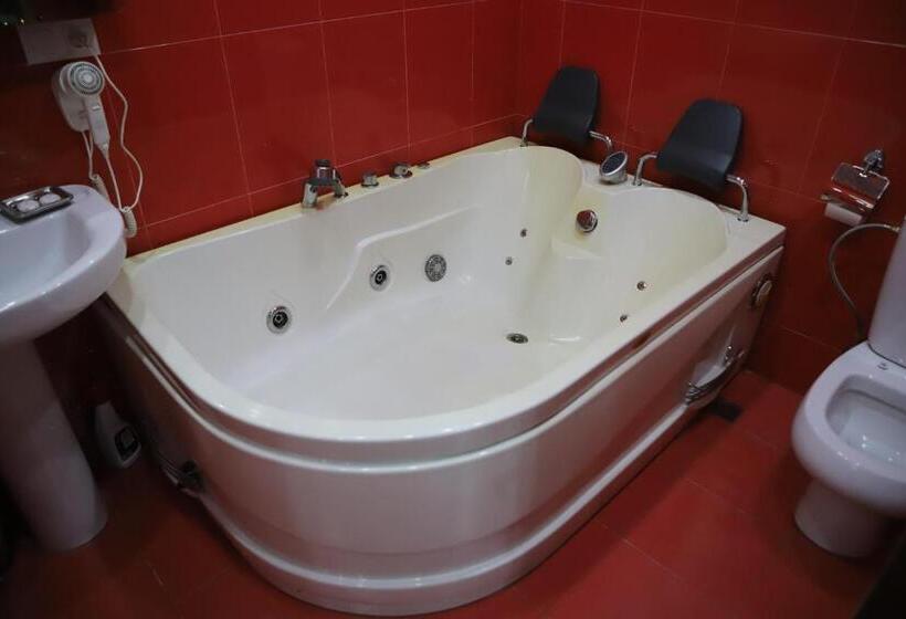 اتاق استاندارد, Black Sea House