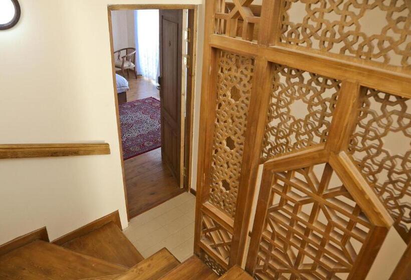 חדר סופריור, Fatima Boutique