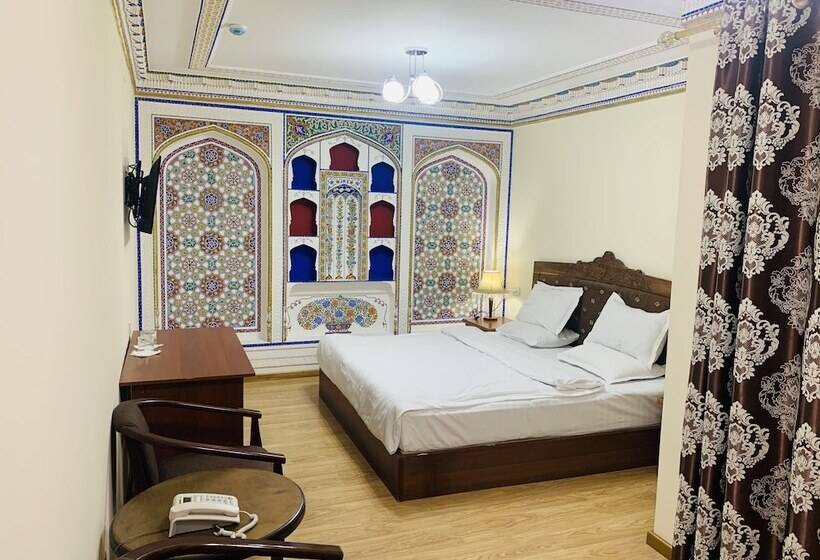 חדר סופריור, Fatima Boutique