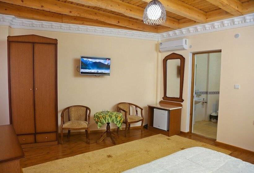 חדר סופריור, Fatima Boutique