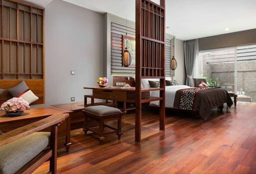 اتاق لوکس با وان آب گرم, J7 Angkor