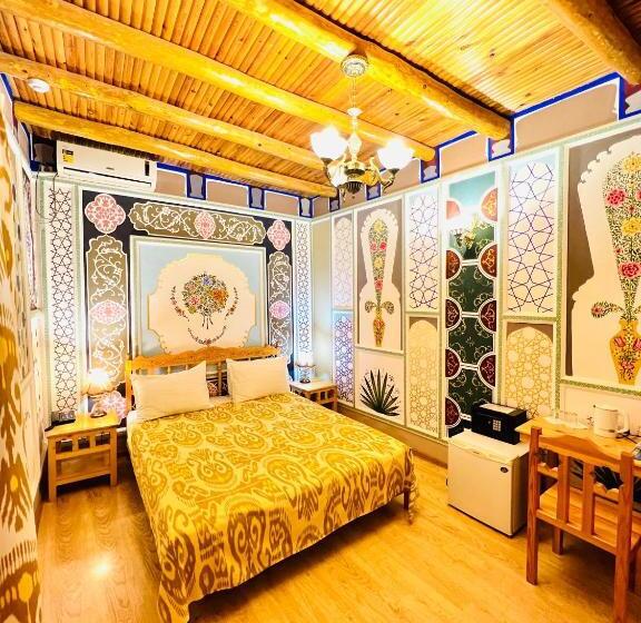 غرفة قياسية, Komil Bukhara Boutique