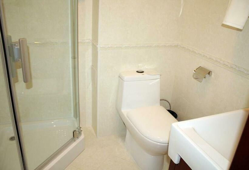 اتاق استاندارد یک نفره, Abai Inn   Nursaya
