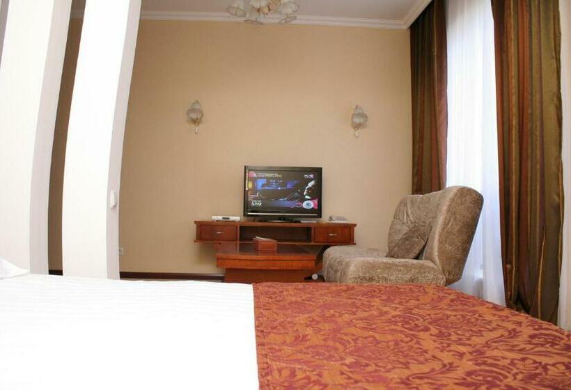 سوییت, Abai Inn   Nursaya