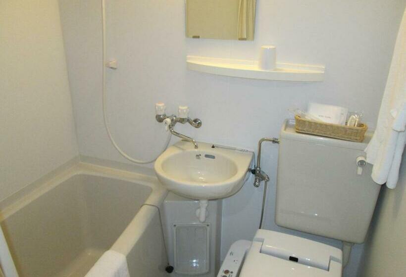 غرفة قياسية فردية, Okawa Riverside