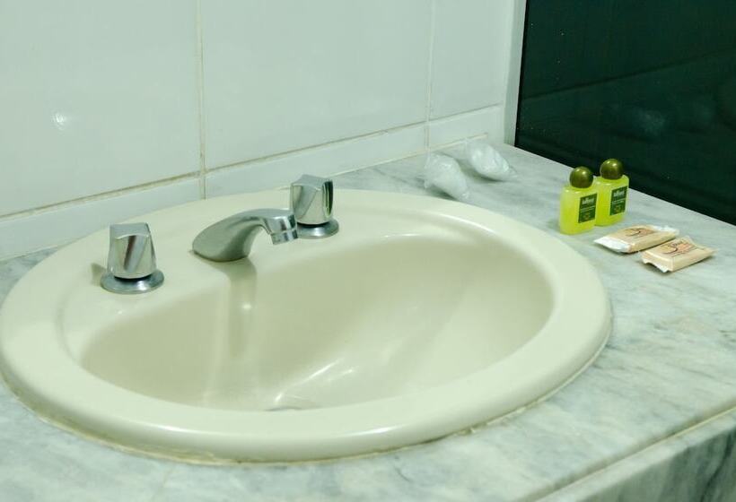 חדר סטנדרט, Samba Betim