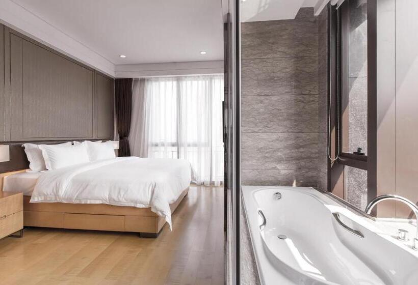 两卧行政公寓, Vaperse