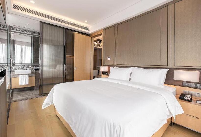 两卧行政公寓, Vaperse