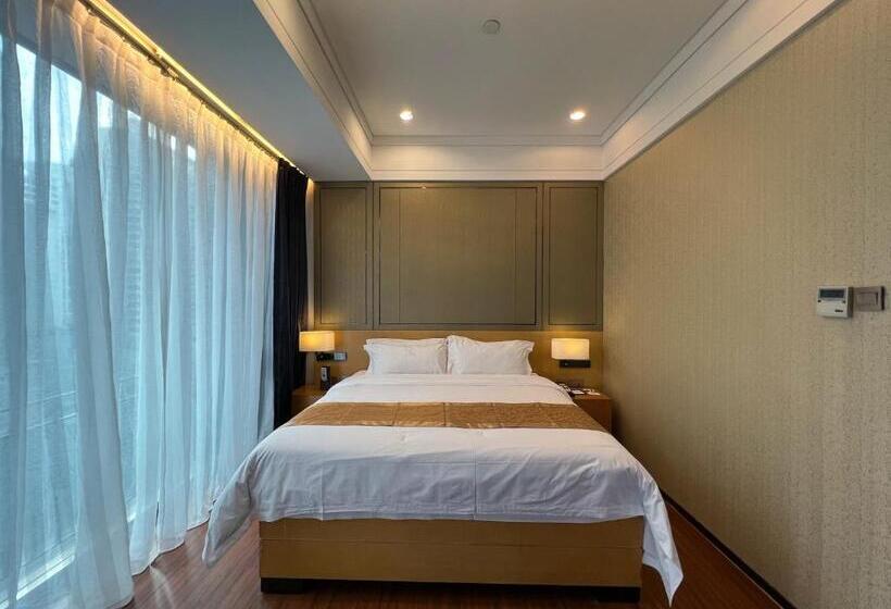 带2个卧室的公寓, Vaperse