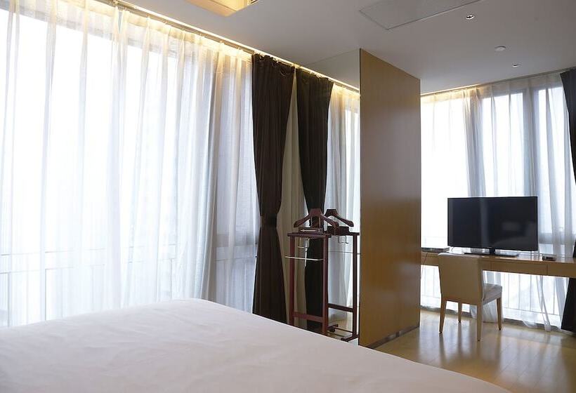 豪华两卧室公寓, Vaperse