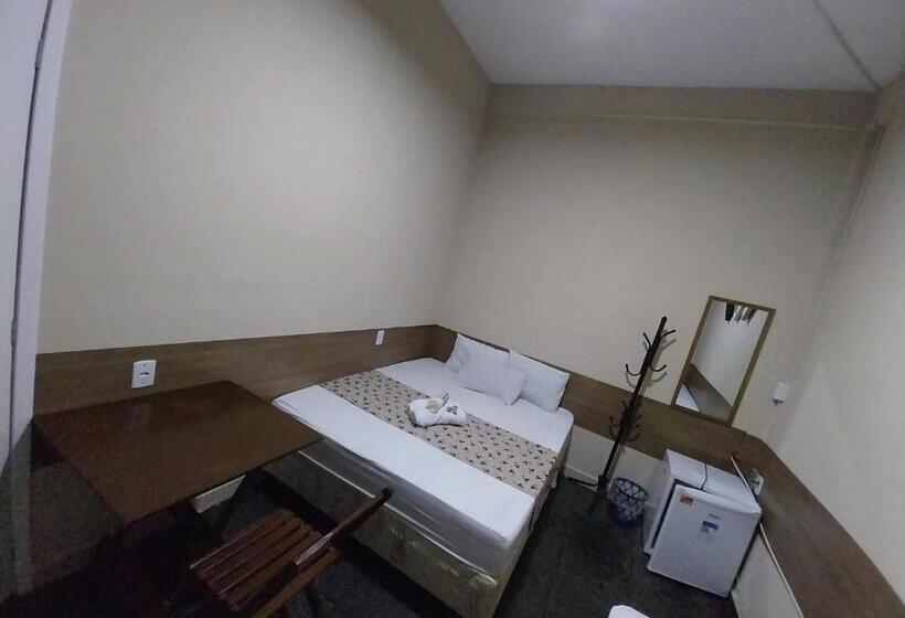 Quarto Quádruplo Estandar, Aparecida Akuto S Pousada