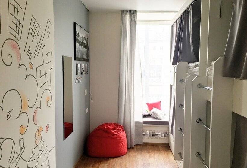 共用房间的床, Geography Hostel